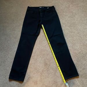 Gently worn Old Navy Power Slim Straight jeans  size: 12 Tall  inseam: 30.5”